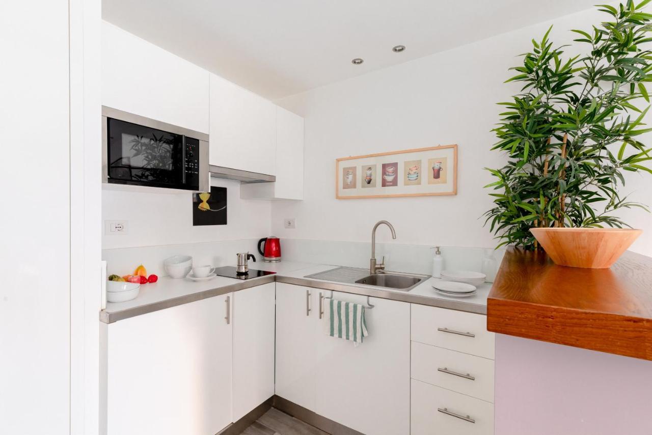 Rhome Accomodation Rome Bagian luar foto