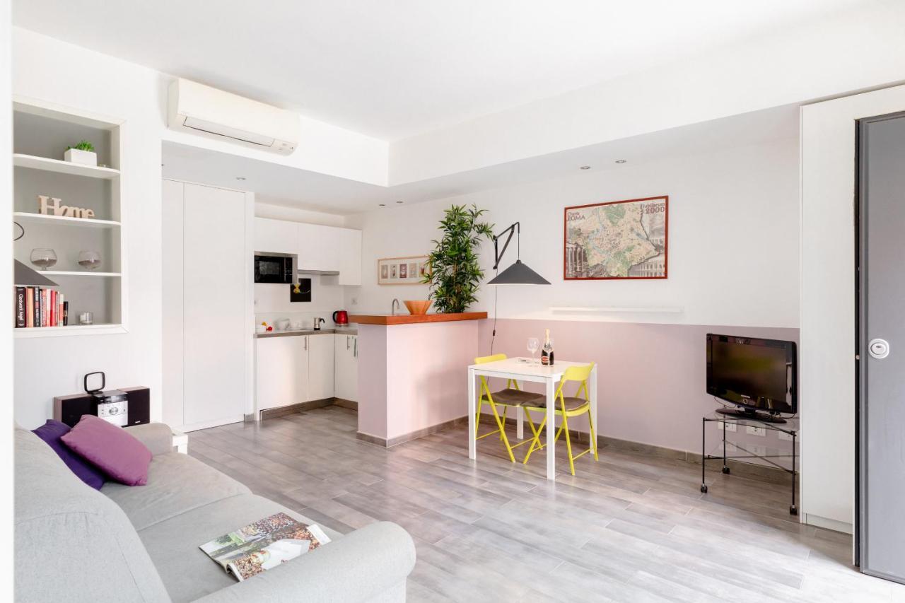 Rhome Accomodation Rome Bagian luar foto