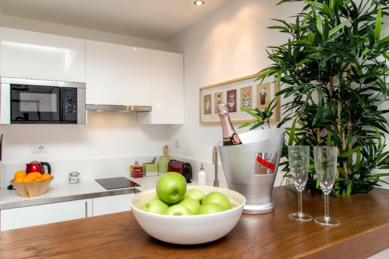 Rhome Accomodation Rome Bagian luar foto